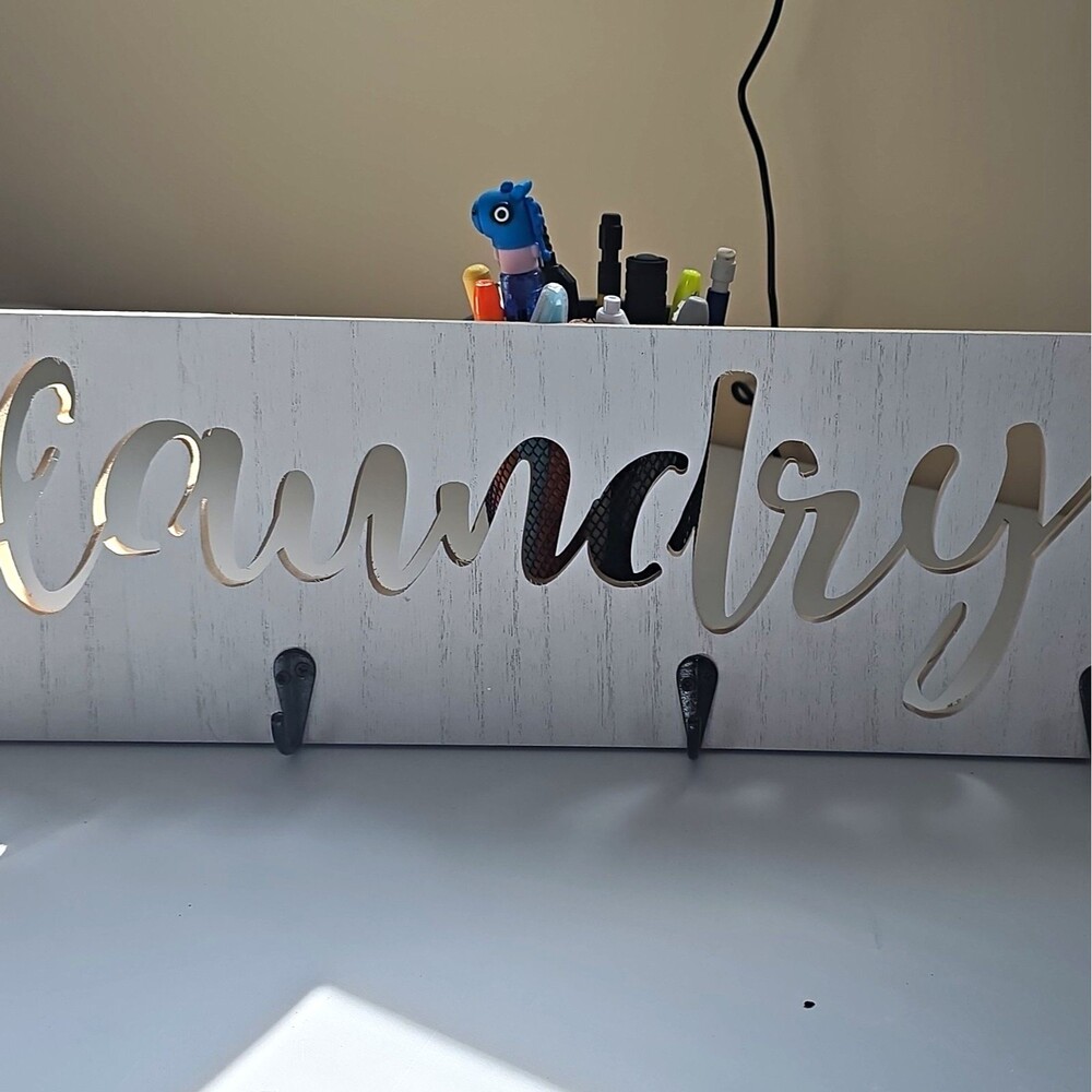 Rustic Wood Vertical Wall Mounted Family Sign Plaque, White/Black Rectangle